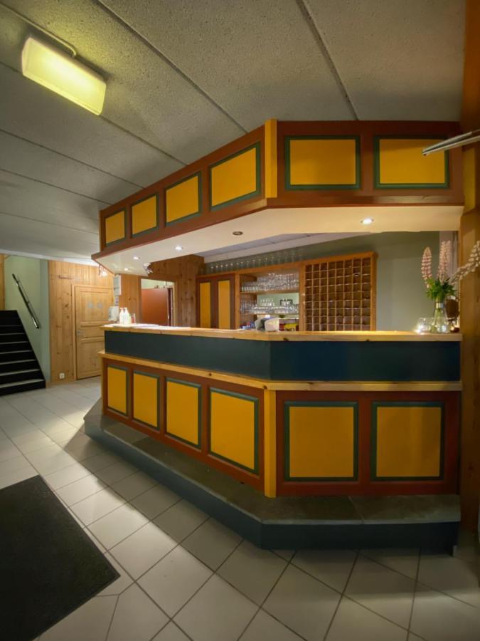 Traedal Hotel Sunndalsøra Zewnętrze zdjęcie