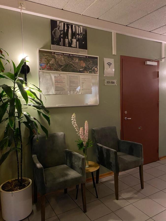 Traedal Hotel Sunndalsøra Zewnętrze zdjęcie