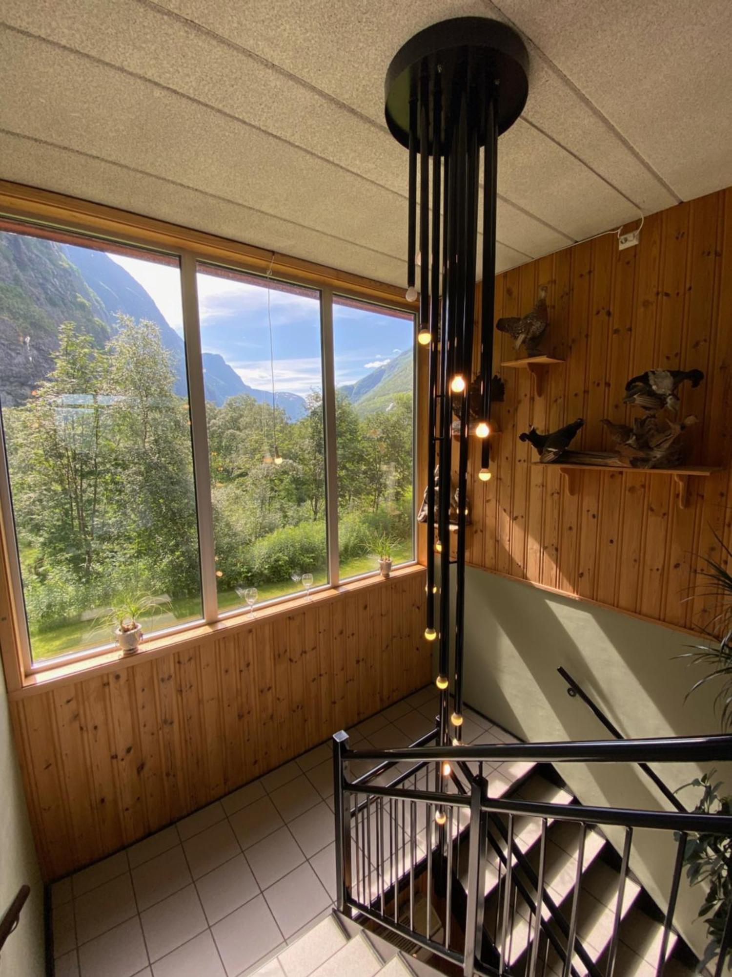 Traedal Hotel Sunndalsøra Zewnętrze zdjęcie